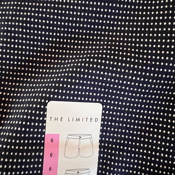 The Limited Polka Dot Navy Blue and White Tailored Shorts Summer Size 6 - Picture 7 of 12